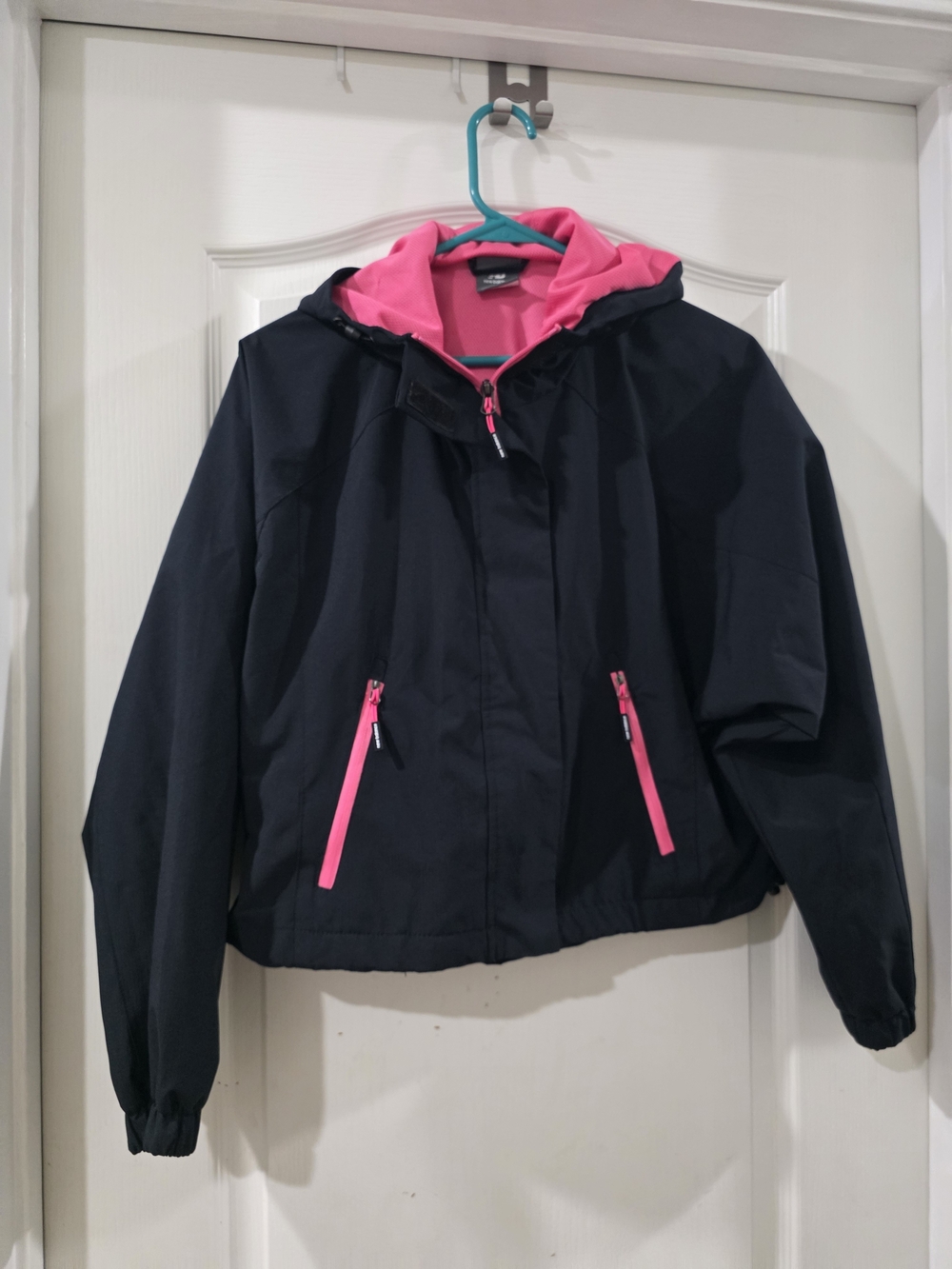 New Balance Woman's Black Jacket with Pink Accents